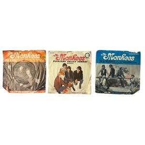 The Monkees 3 x 45 7" Vinyl Records Take A Giant Step - I'm A Believer - Words